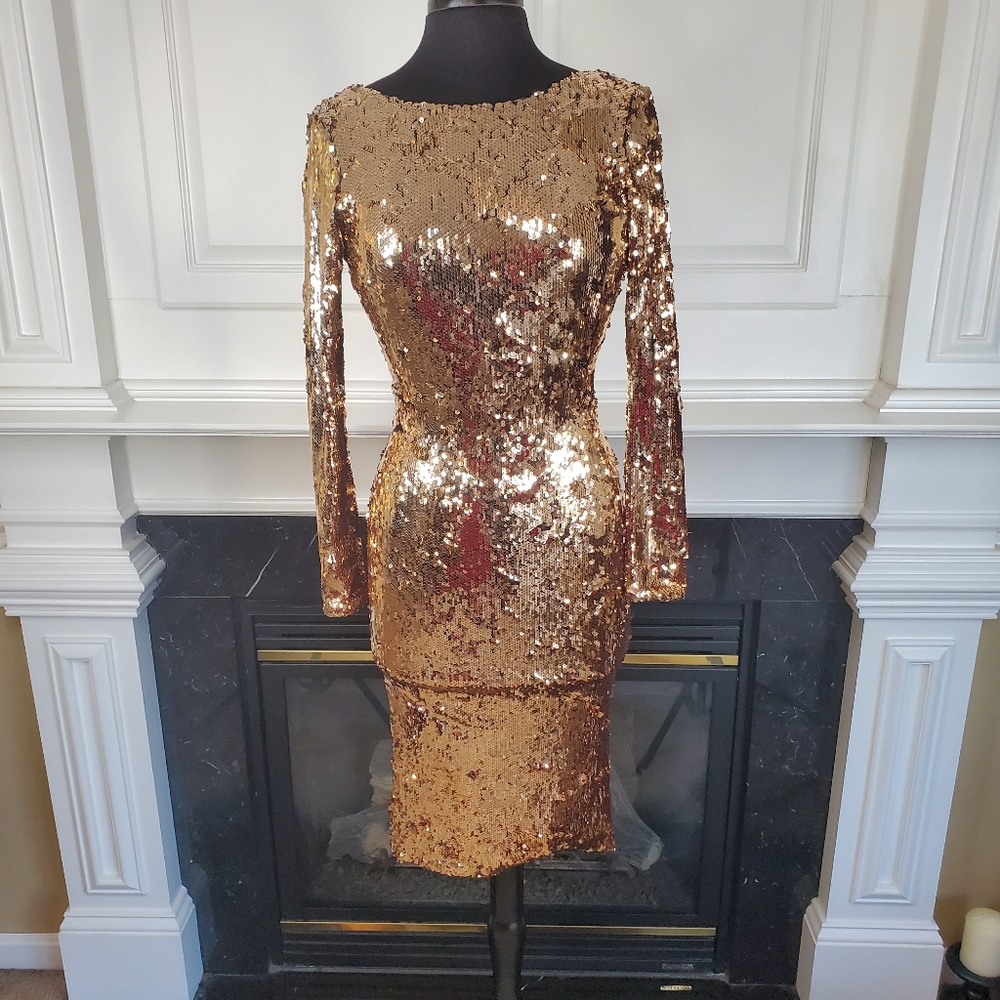DRESS THE POPULATION GOLD SEQUIN DRESS